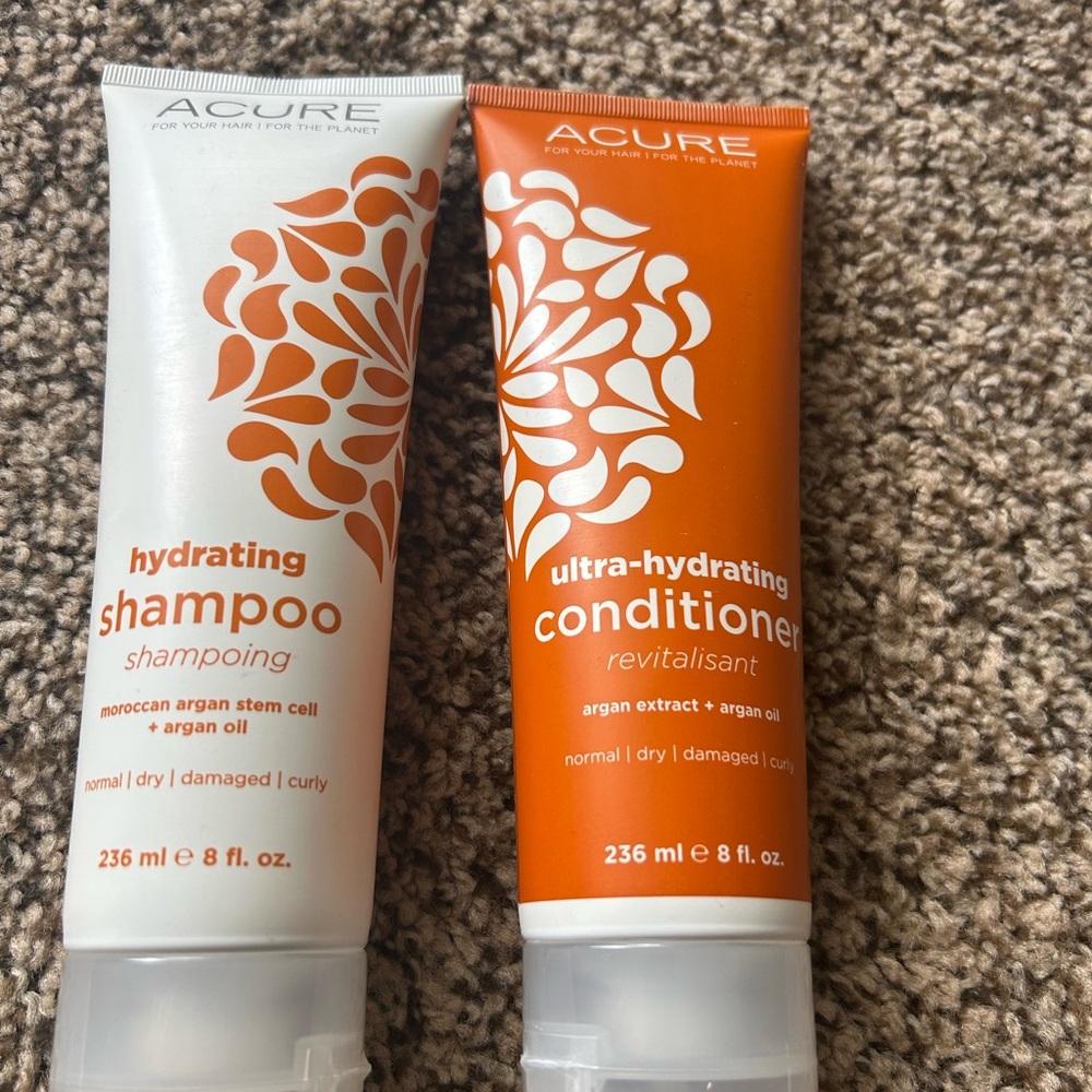 New full size Acure shampoo & conditioner set